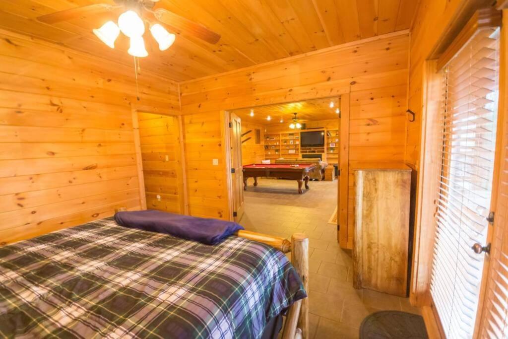 Christmas Lodge-Secluded Near Downtown Blue Ridge Exterior foto