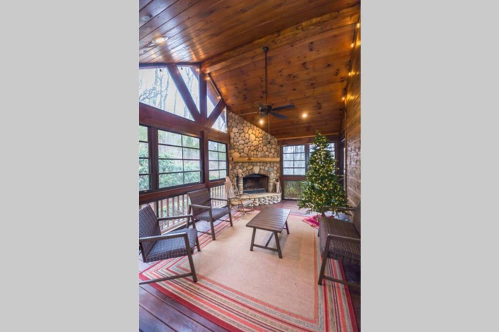 Christmas Lodge-Secluded Near Downtown Blue Ridge Exterior foto