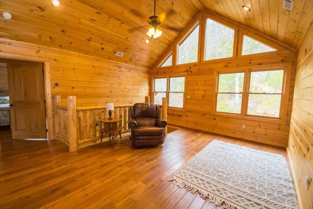 Christmas Lodge-Secluded Near Downtown Blue Ridge Exterior foto
